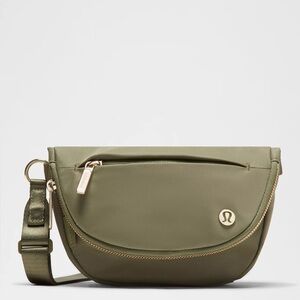 NWT Lululemon All Night Festival Bag Micro, Bay Leaf Green